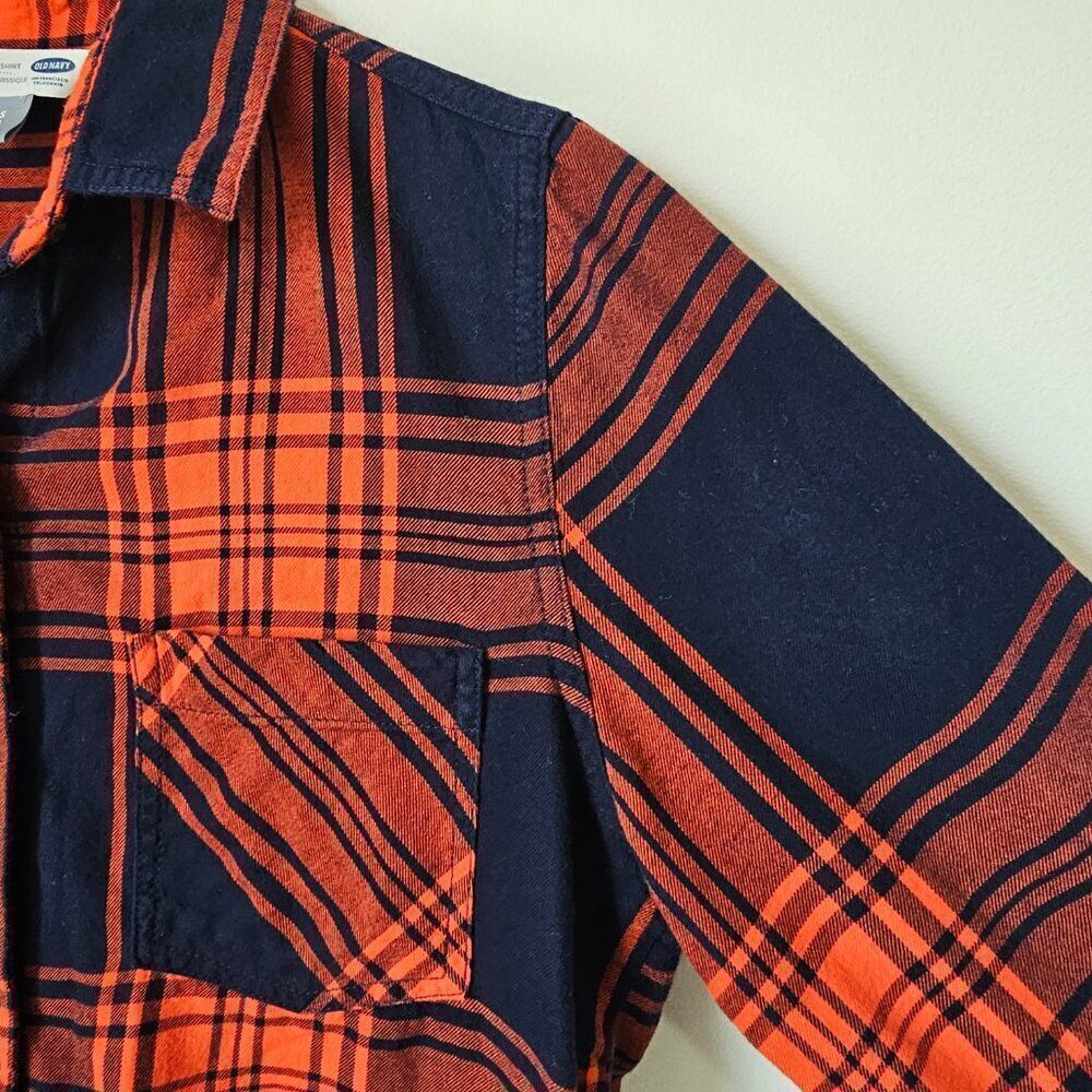 EUC OLD NAVY PLAID THE CLASSIC SHIRT BUTTON DOWN SIZE SMALL WOMENS - Picture 4 of 14